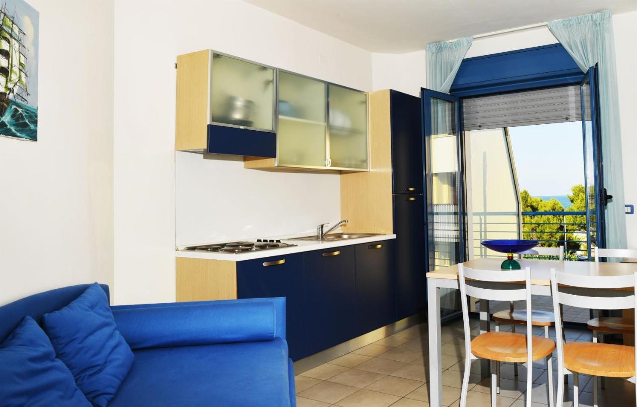 Residence Gambrinus Giulianova Exterior foto