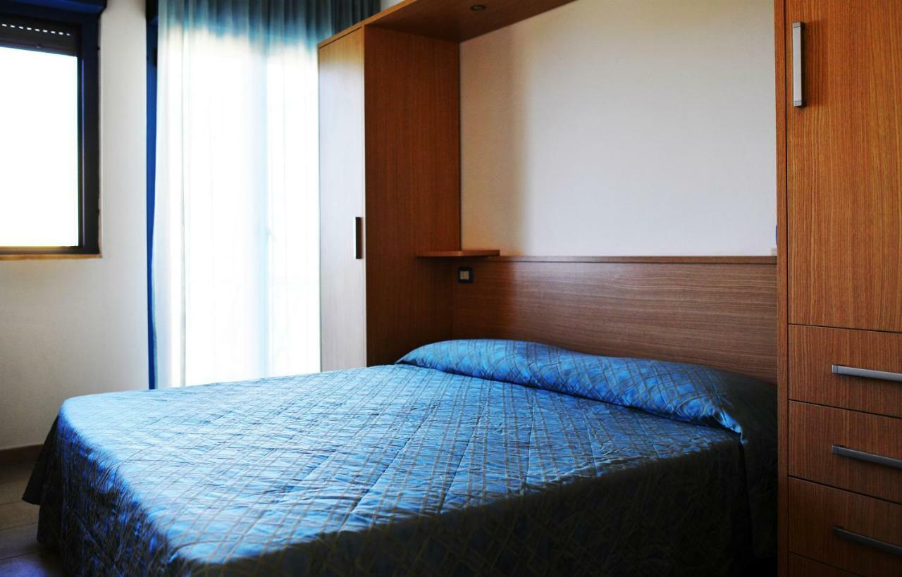 Residence Gambrinus Giulianova Exterior foto